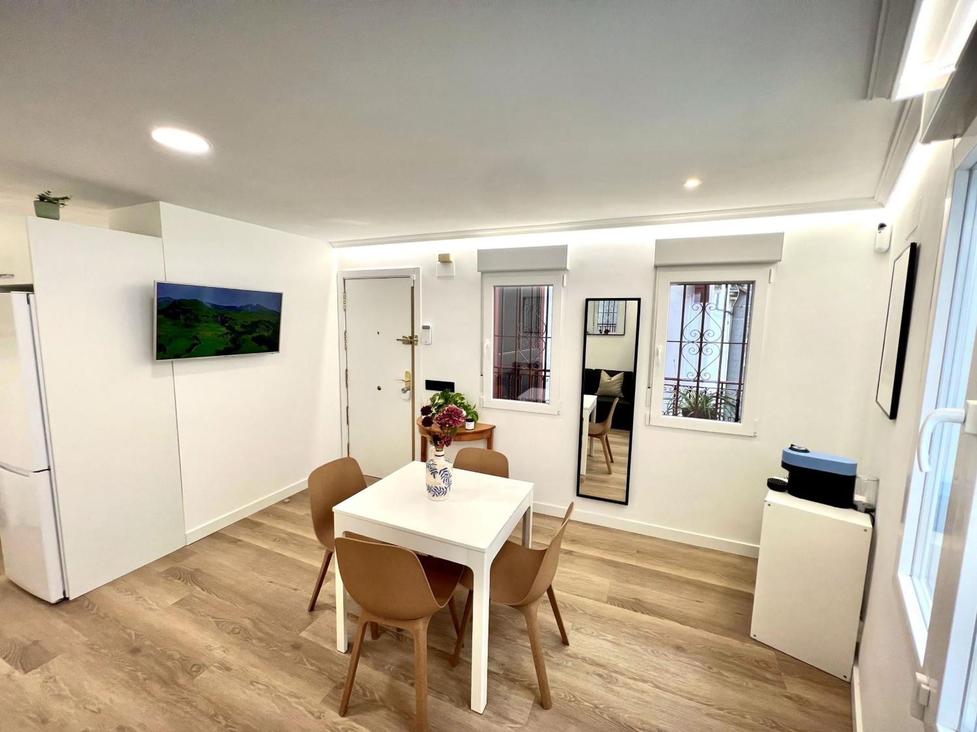 Apartment In The Heart Of Madrid-Piso En Malasana Kültér fotó