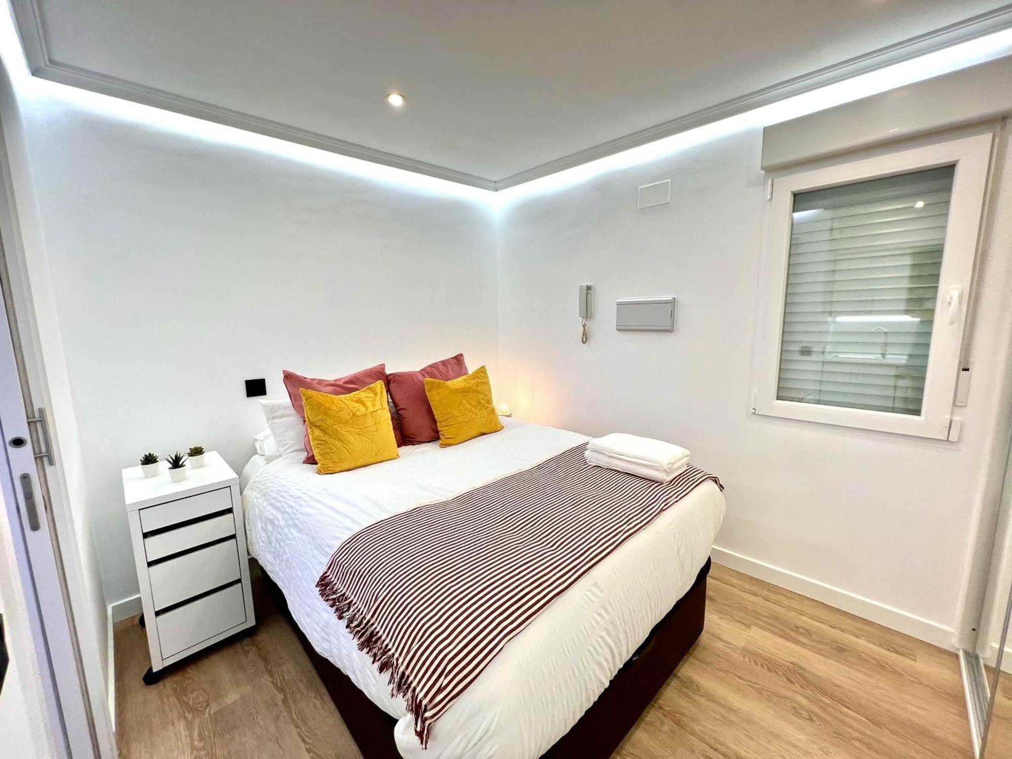 Apartment In The Heart Of Madrid-Piso En Malasana Kültér fotó