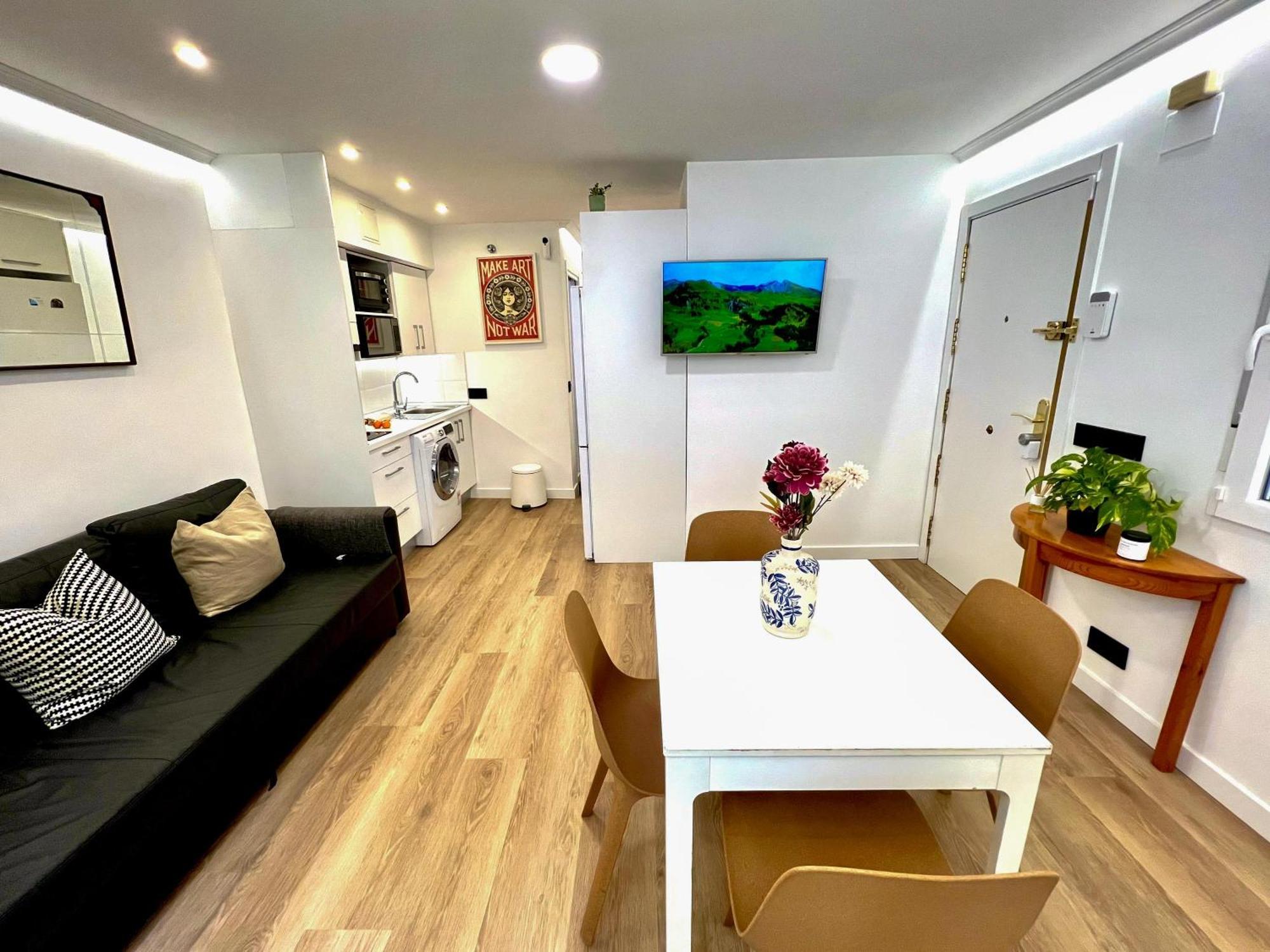 Apartment In The Heart Of Madrid-Piso En Malasana Kültér fotó